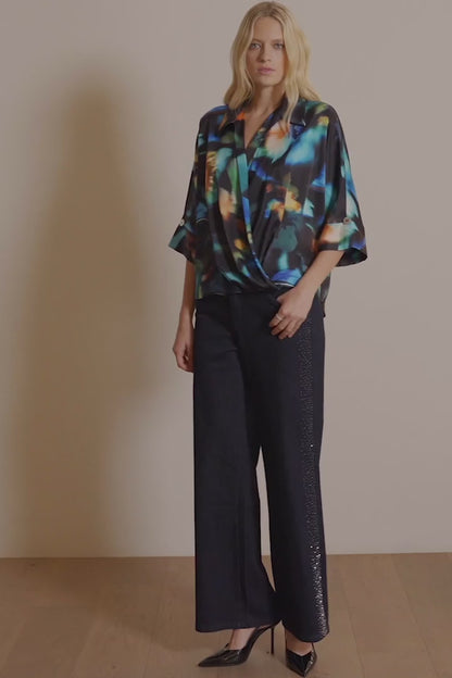 Classic Wide Leg Jeans with Rhinestone-Lined Seams