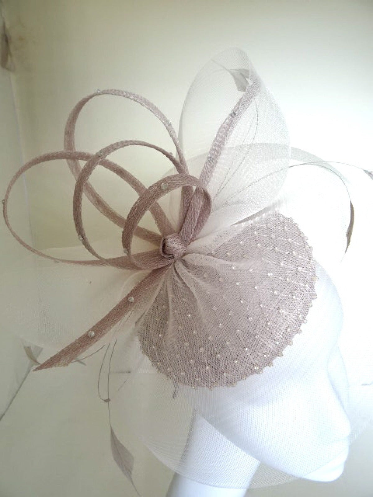 Pill Box Style Fascinator SG809