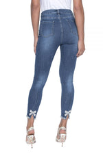Load image into Gallery viewer, Frank Lyman Jeans 190117U - Lucindas on-line
