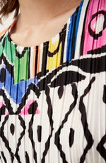 Load image into Gallery viewer, Mix Print Pleated Top YE450
