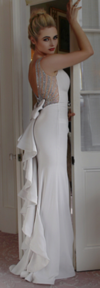 Pia Michi White Gown with Bow 1692