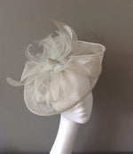 Load image into Gallery viewer, Ribbon Twist Sinamay Disc Fascinator F7523
