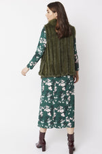 Load image into Gallery viewer, Jayley Faux Fur Gilet - Lucindas on-line
