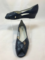 Load image into Gallery viewer, Black Cefalu Peep Toe Leather Wedge
