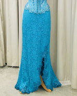 Load image into Gallery viewer, Vintage lace skirt - Lucindas on-line
