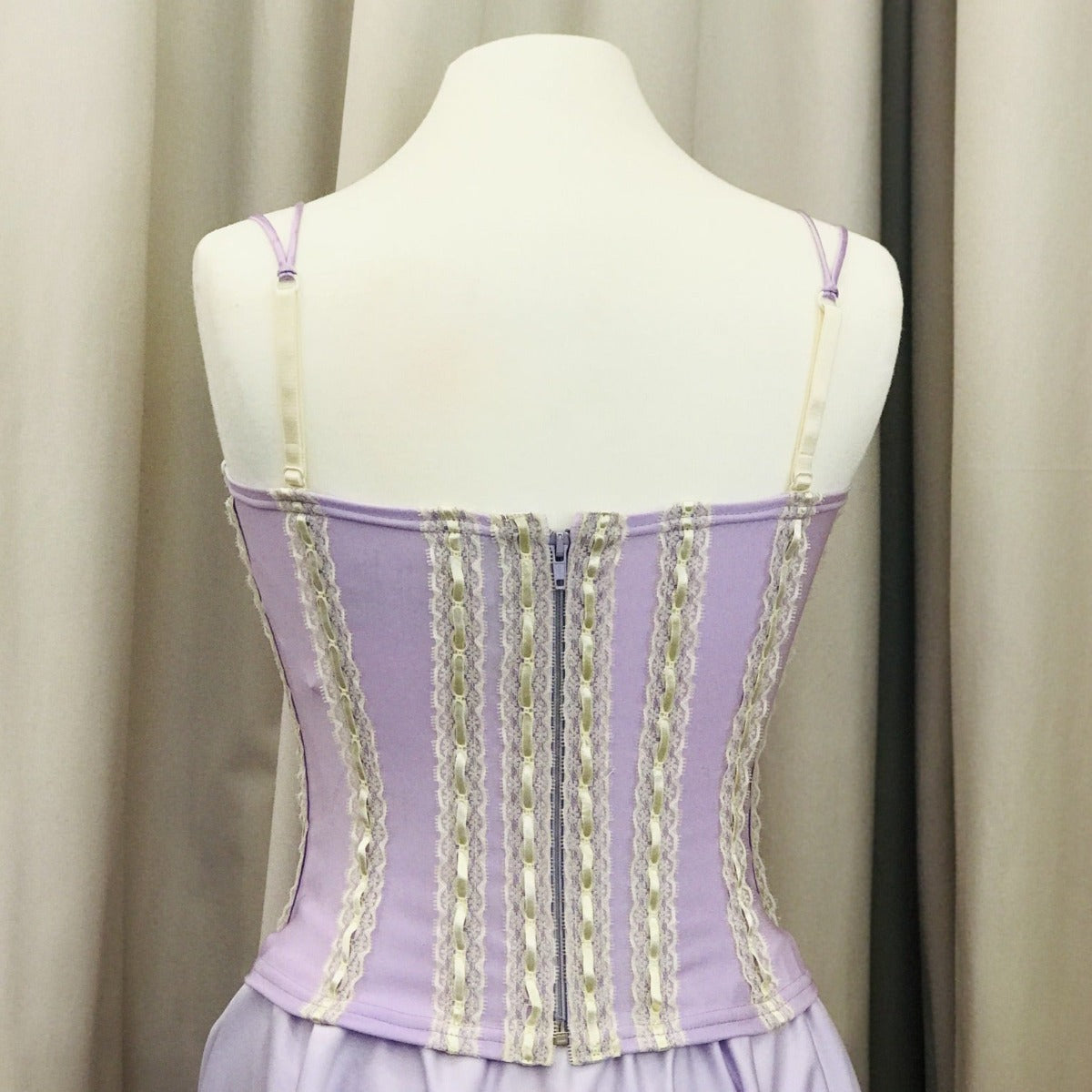 Lilac vintage bespoke corset - Lucindas on-line