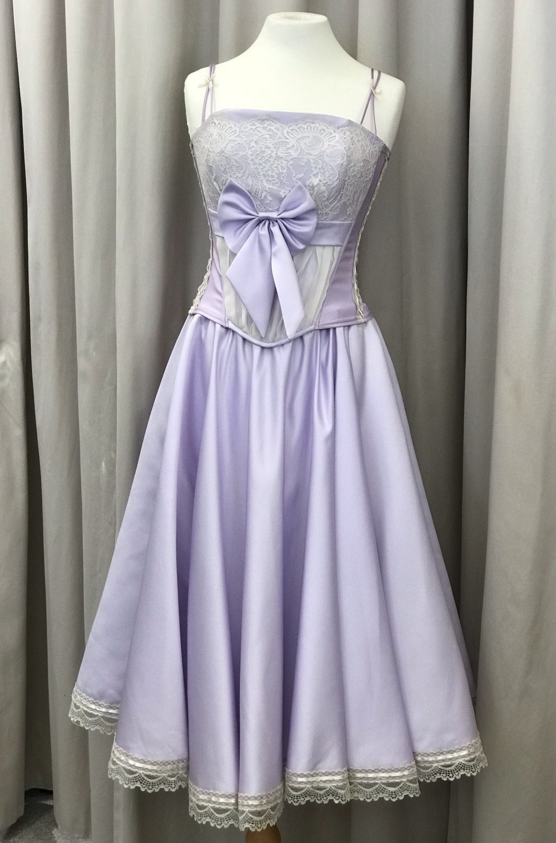 Lilac vintage bespoke corset - Lucindas on-line