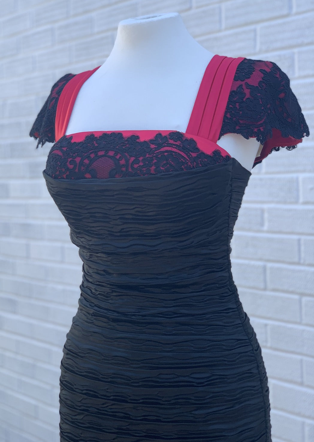 Bespoke Ruched Bodycon Dress - Lucindas on-line