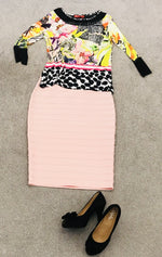 Load image into Gallery viewer, Pencil Bandage Midi Skirt - Lucindas on-line
