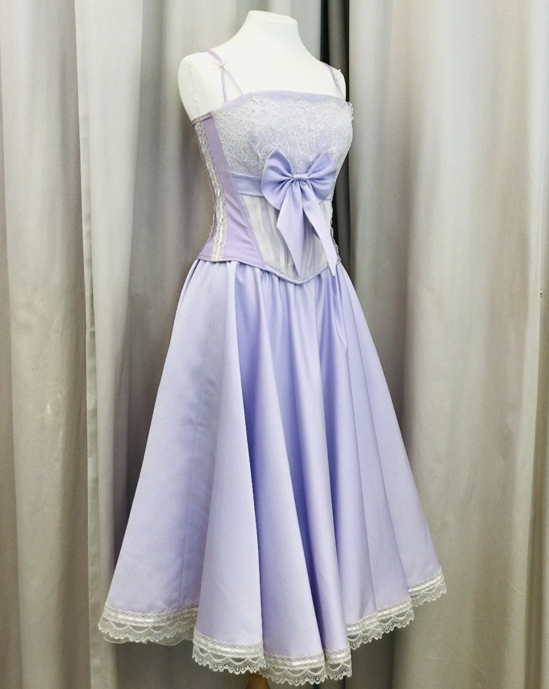 Lilac vintage bespoke corset - Lucindas on-line