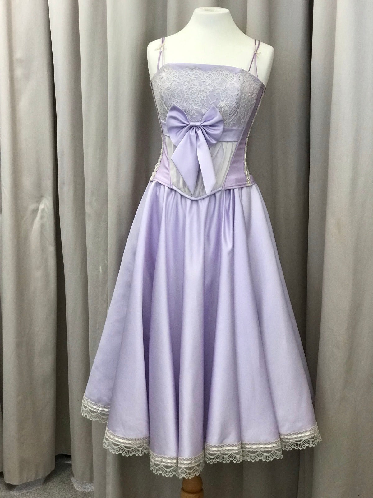 Vintage pastel purple swing skirt