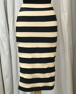 Load image into Gallery viewer, Pencil Bandage Midi Skirt - Lucindas on-line
