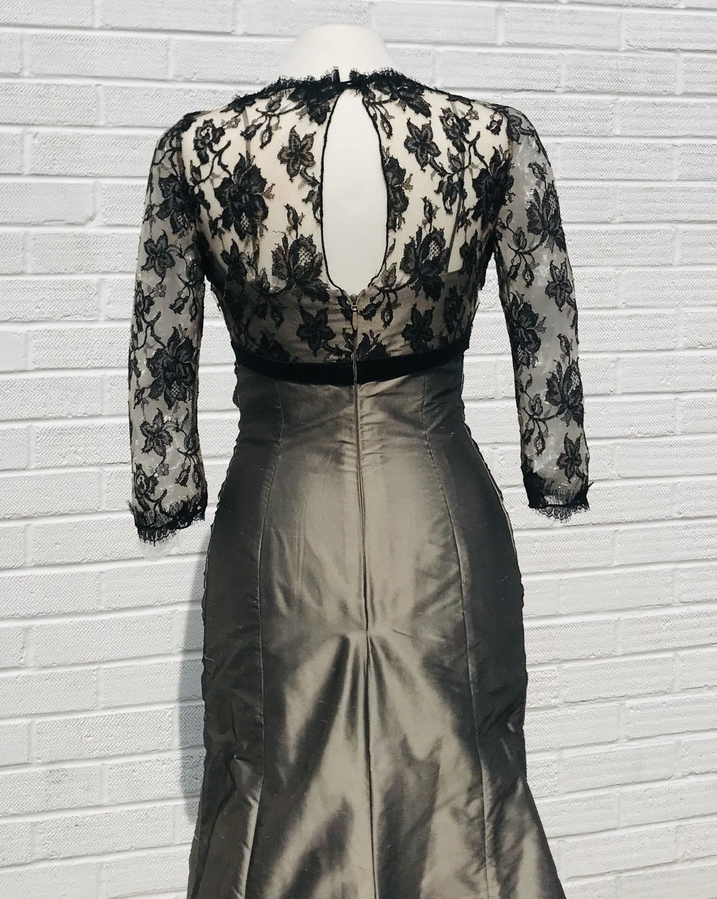 Linea Raffaeli long silk dress with black lace - 121-839 - Lucindas on-line